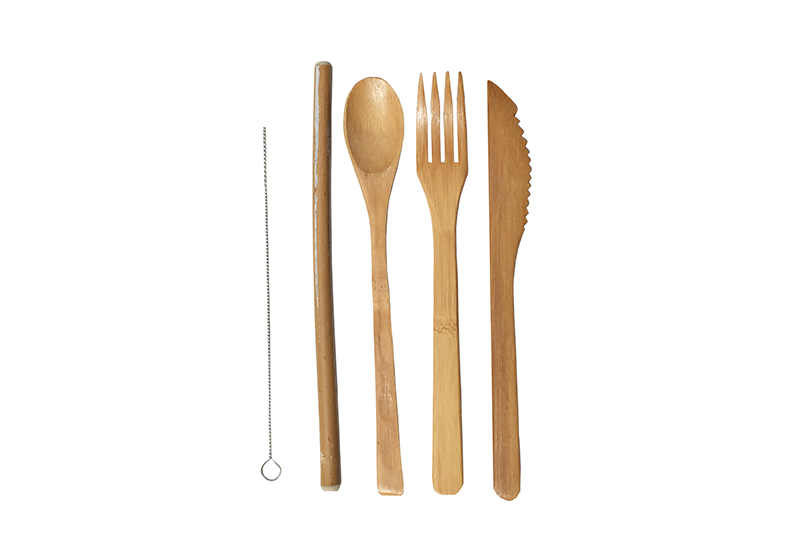 bamboo utensil set